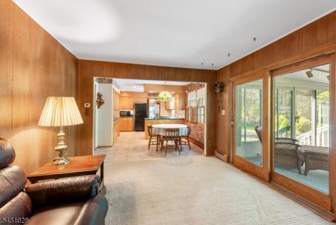 20 E Circuit Drive Roxbury NJ 07876