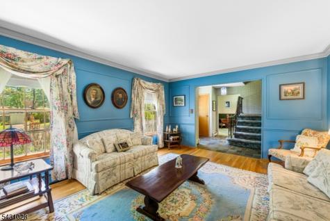 20 E Circuit Drive Roxbury NJ 07876