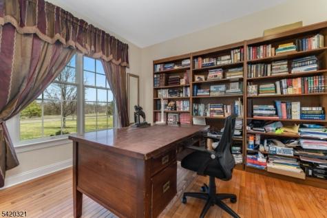 11 Baker Way Hopewell NJ 08534