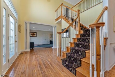 11 Baker Way Hopewell NJ 08534