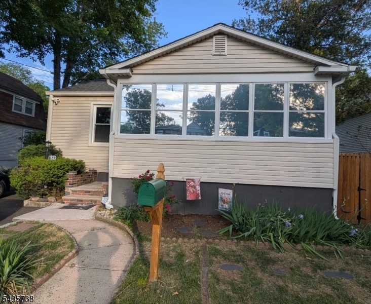 1833 W 4th Street Piscataway NJ 08854