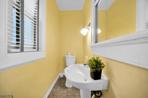 25 Orange Heights Avenue West Orange NJ 07052
