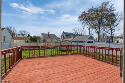 443 Wheatsheaf Road Roselle NJ 07203