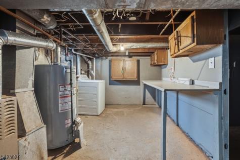 443 Wheatsheaf Road Roselle NJ 07203