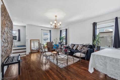 443 Wheatsheaf Road Roselle NJ 07203