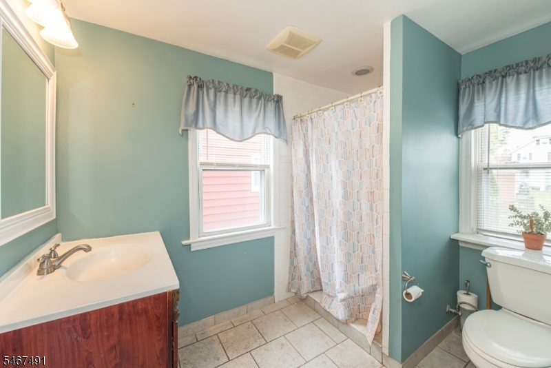 45 Orchard Street Pompton Lakes NJ 07442