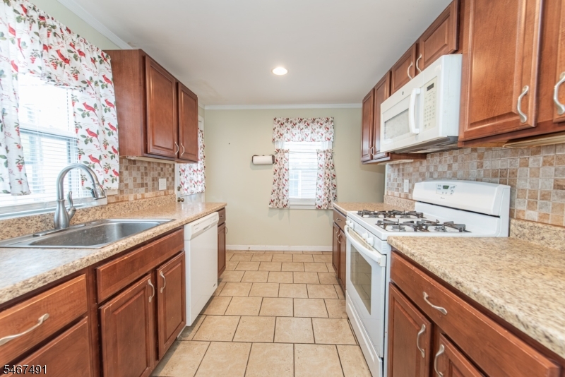 45 Orchard Street Pompton Lakes NJ 07442