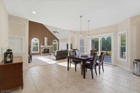 3 Cole Court Raritan NJ 08822