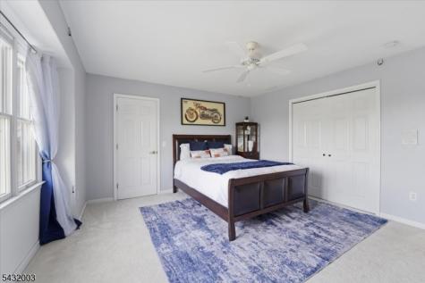 3 Cole Court Raritan NJ 08822