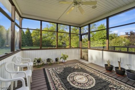 3 Cole Court Raritan NJ 08822