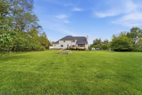 3 Cole Court Raritan NJ 08822