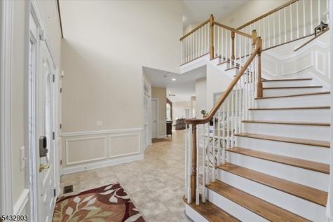 3 Cole Court Raritan NJ 08822