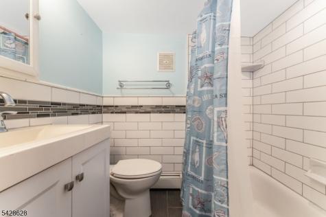 97 Hickory Corner Road Alexandria NJ 08848
