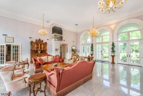 906 W End Drive Stillwater NJ 07860