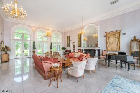 906 W End Drive Stillwater NJ 07860