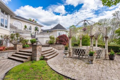 906 W End Drive Stillwater NJ 07860
