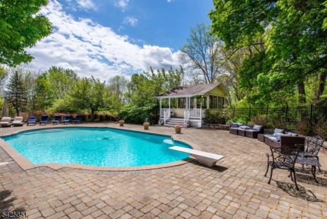 906 W End Drive Stillwater NJ 07860