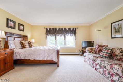 906 W End Drive Stillwater NJ 07860