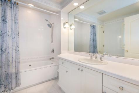 906 W End Drive Stillwater NJ 07860