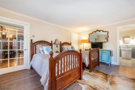 906 W End Drive Stillwater NJ 07860