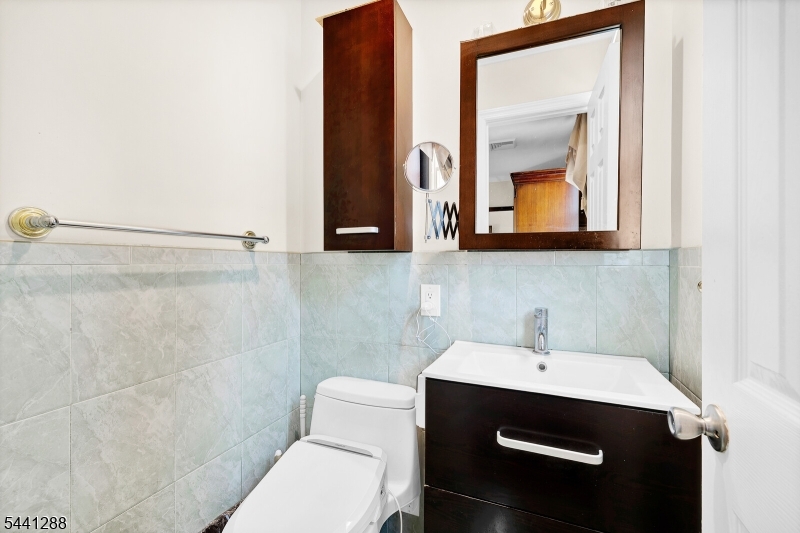 111 Walton Avenue Union NJ 07083