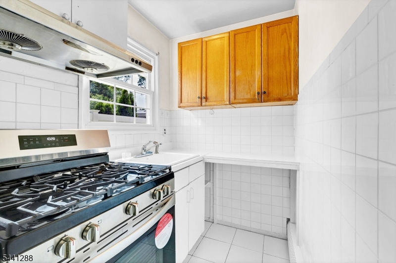 111 Walton Avenue Union NJ 07083