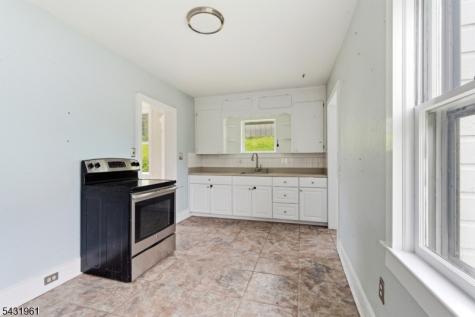 206 Race Street Alexandria NJ 08867