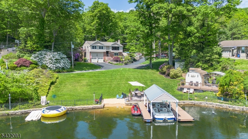 21 Skyline Drive Hopatcong NJ 07821