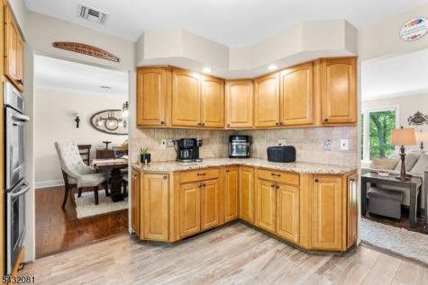 21 Skyline Drive Hopatcong NJ 07821