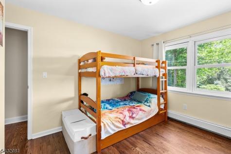 21 Skyline Drive Hopatcong NJ 07821