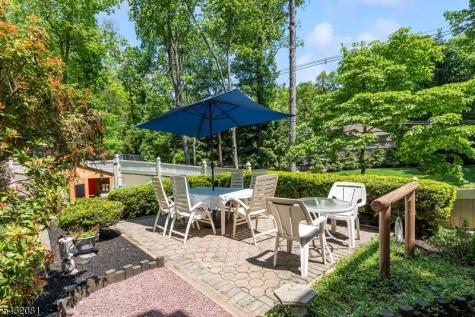 21 Skyline Drive Hopatcong NJ 07821