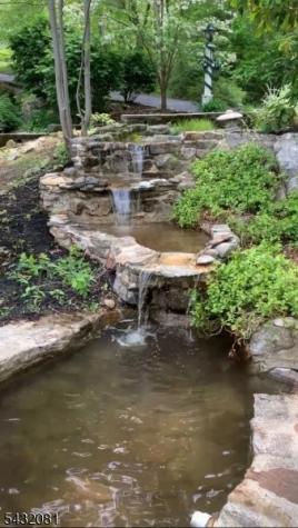 21 Skyline Drive Hopatcong NJ 07821