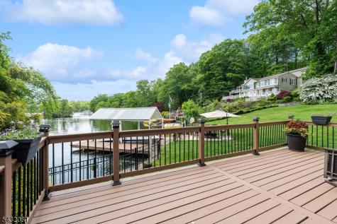 21 Skyline Drive Hopatcong NJ 07821