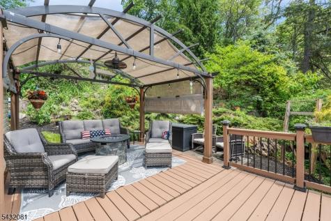 21 Skyline Drive Hopatcong NJ 07821