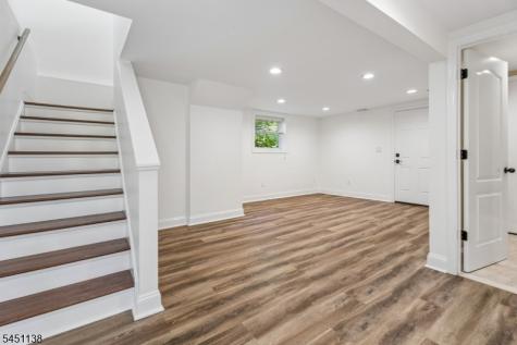 539 Logan Drive Roxbury NJ 07850