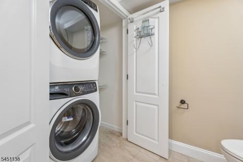 539 Logan Drive Roxbury NJ 07850