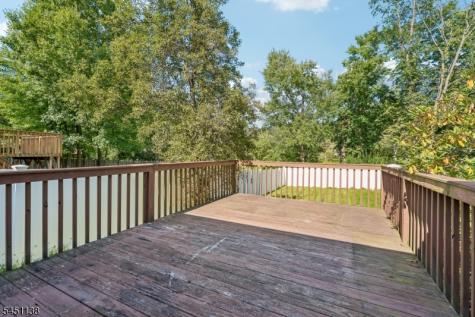 539 Logan Drive Roxbury NJ 07850