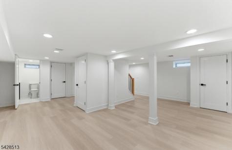 95 Huron Avenue Clifton NJ 07013