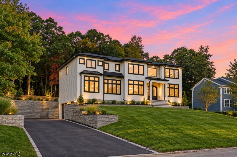 6 Cliffside Drive Livingston NJ 07039