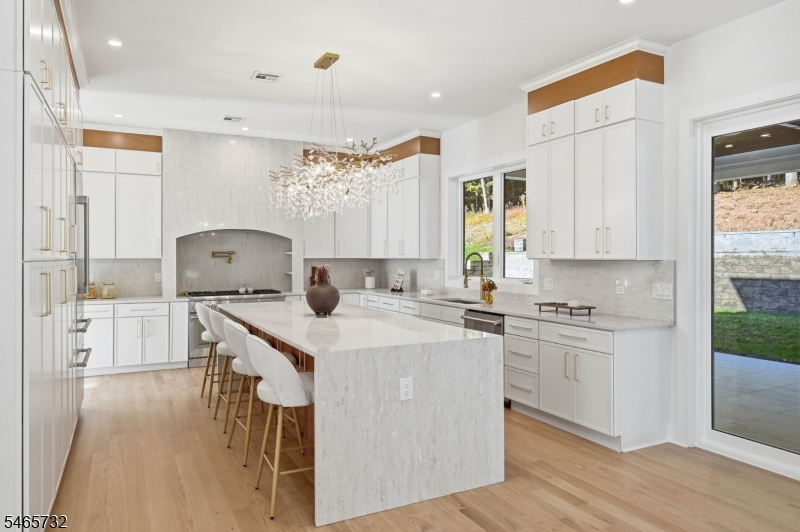 6 Cliffside Drive Livingston NJ 07039