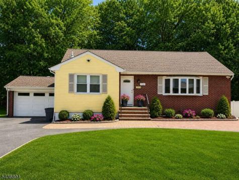 286 N Livingston Avenue Livingston NJ 07039