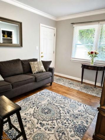 286 N Livingston Avenue Livingston NJ 07039