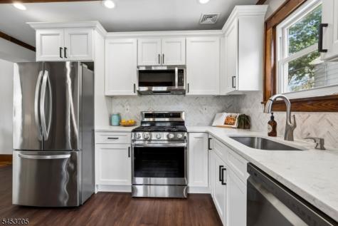 12 Belle Terre Road West Orange NJ 07052