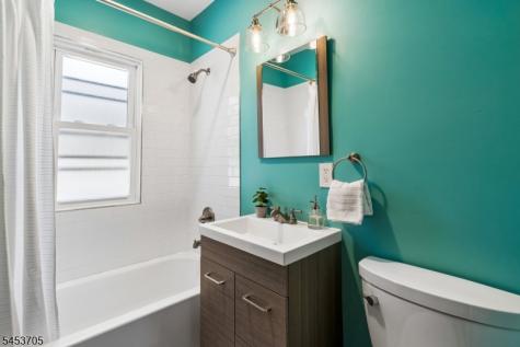 12 Belle Terre Road West Orange NJ 07052