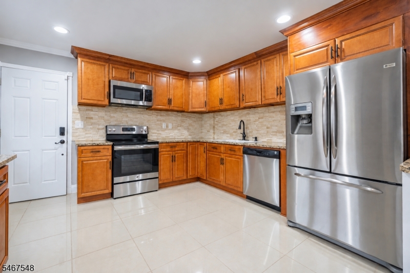 194 Wiley Avenue Plainfield NJ 07062