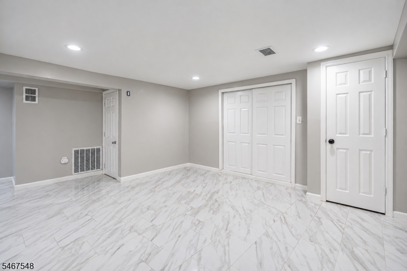 194 Wiley Avenue Plainfield NJ 07062