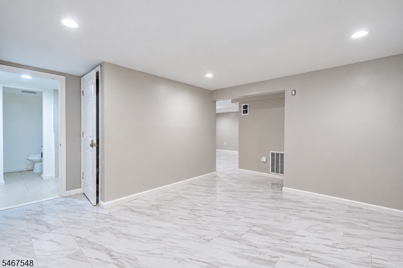 194 Wiley Avenue Plainfield NJ 07062