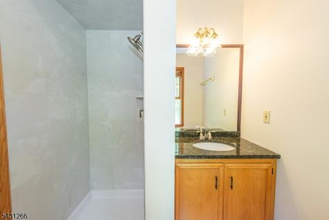 82 Kenvil Avenue Roxbury NJ 07876