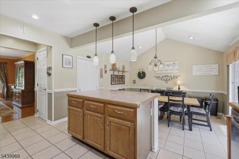 30 Glen Eagles Road Washington NJ 07882