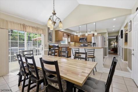 30 Glen Eagles Road Washington NJ 07882